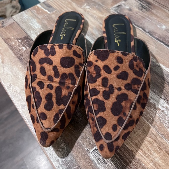 LuLus Joelle Cheetah Mules - Picture 2 of 4